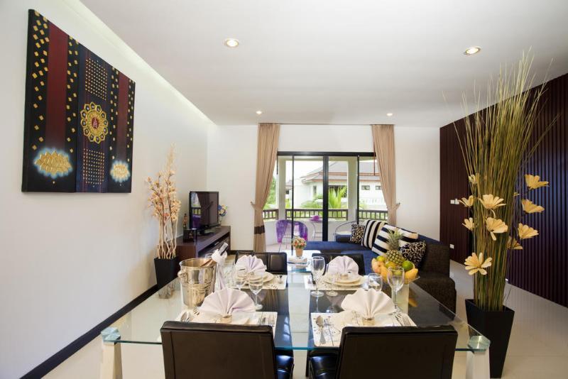 Rawai Grand House -Sha Plus Luaran gambar